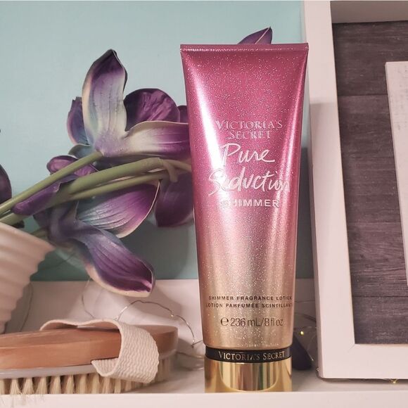Victoria's Secret Pure Seduction Shimmer Body Cream - Picture 2 of 5